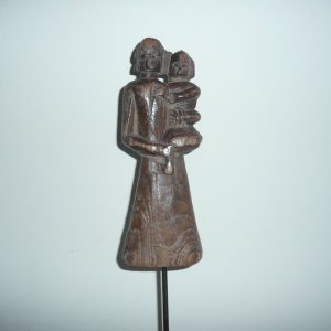 Houten beeldje