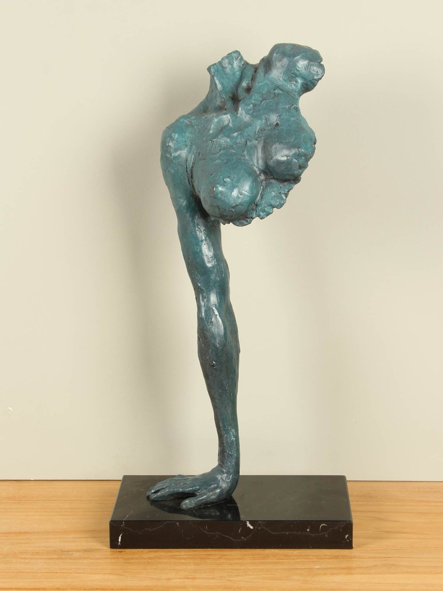 Beeld voor binnen of buiten – Brons – On Hand op hardstenen voet – 63x26x22 cm - Afbeelding 2