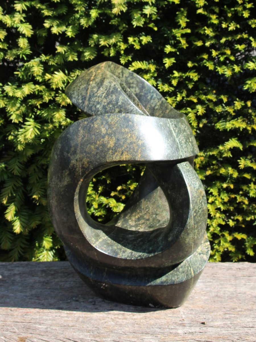 Tuinbeeld – Cheetah jade – Groen – Natuursteen – Whispers of the wind – 45x40x26 cm - Afbeelding 5