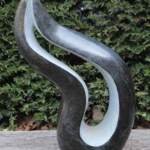 Tuinbeeld – Springsteen – Zwart – Natuursteen – Abstract Bird – 46x33x16 cm